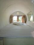 拱形窑洞温馨卧室