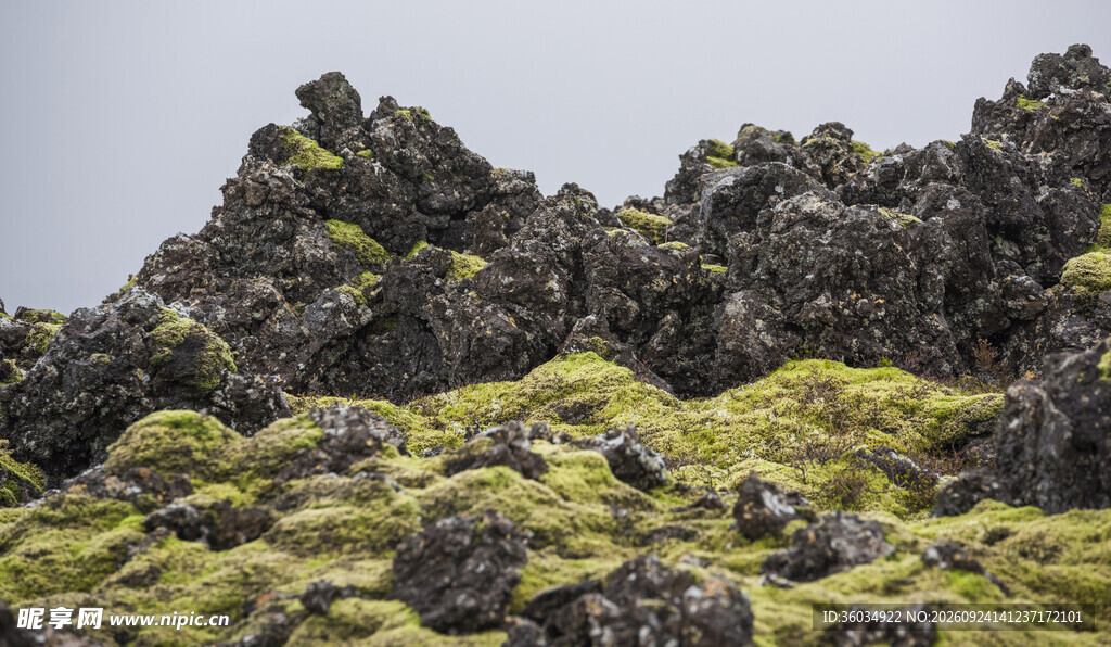 苔原火山岩地貌景观