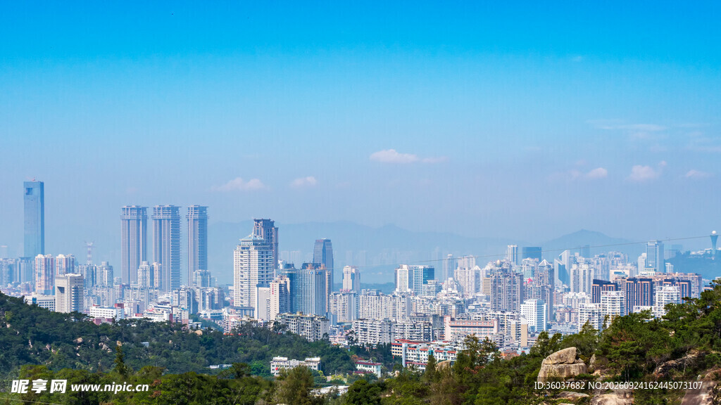 城市远眺全景风光
