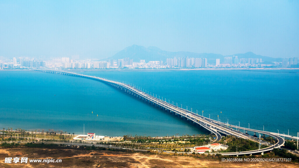 跨海大桥滨海全景