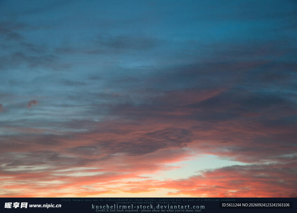 日落时分天空盛景