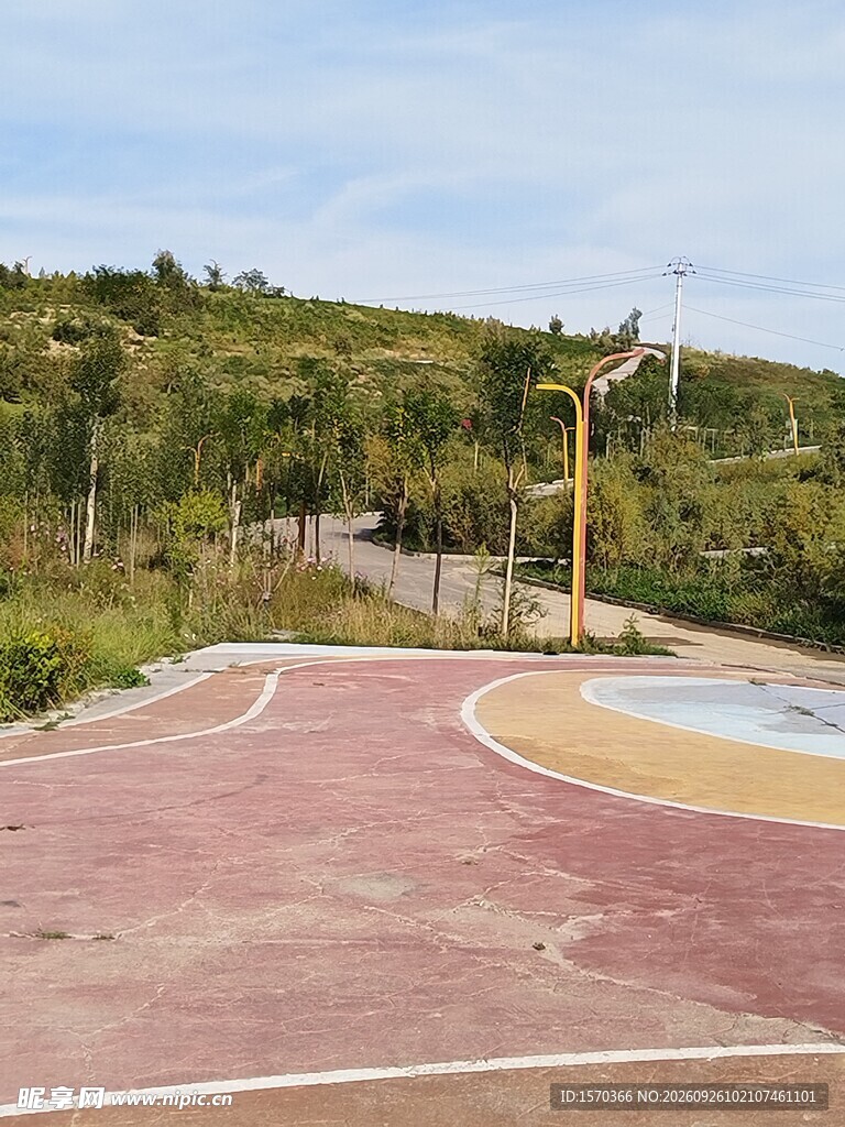 郊野彩色环山步道