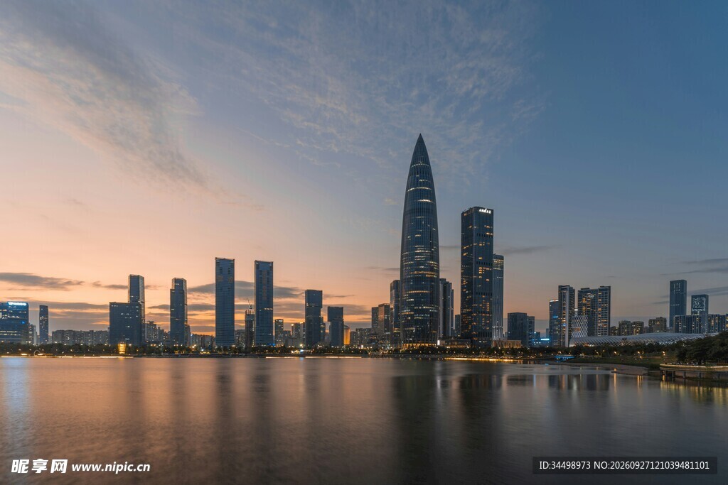 深圳湾黄昏城市景观