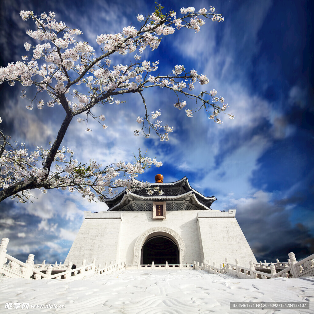 春日古建樱花美景