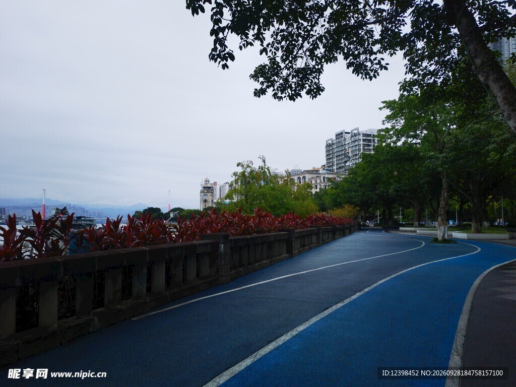 郊野环山公路风光