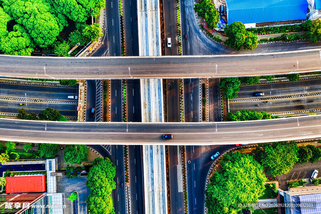 道路
