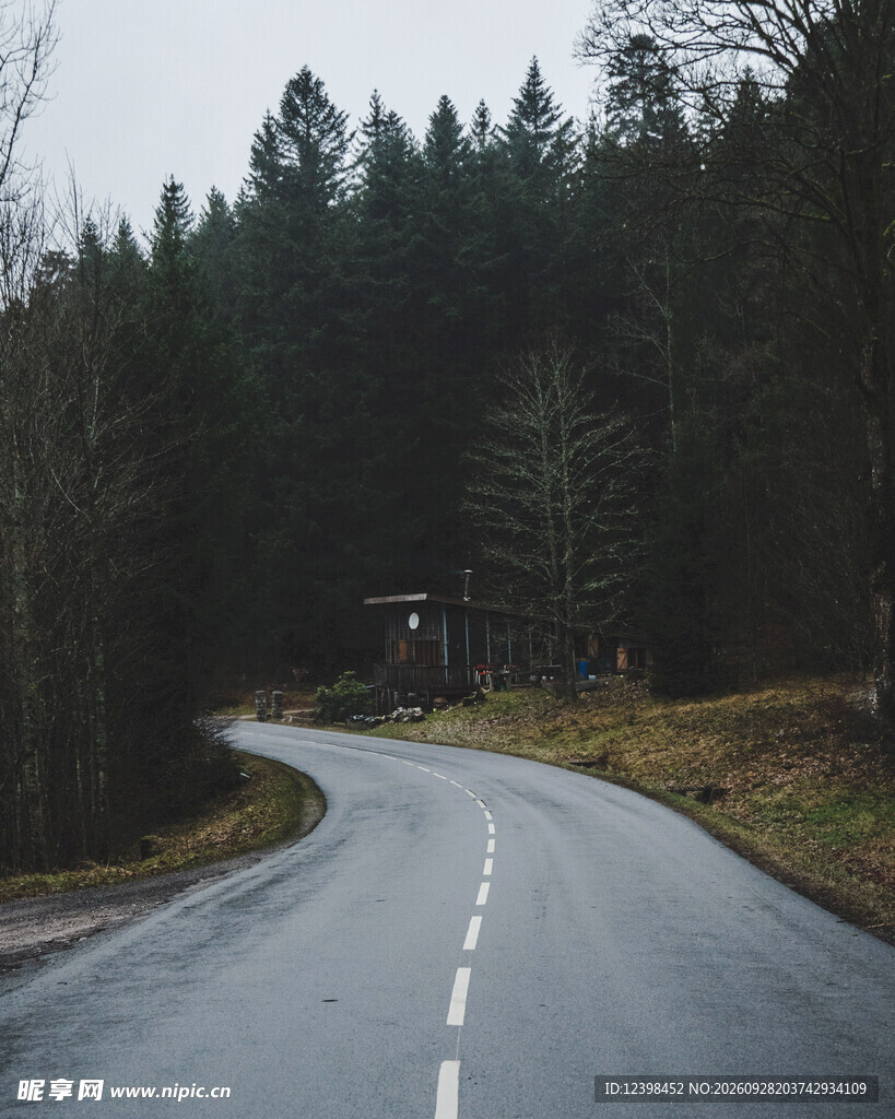道路