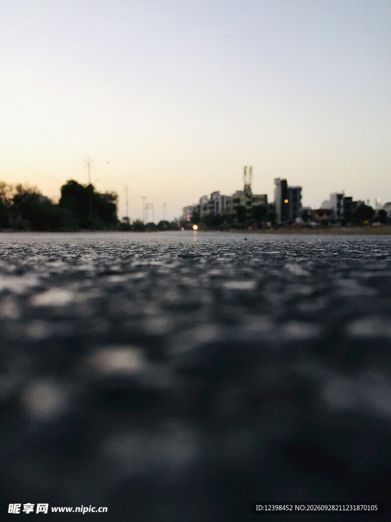 道路