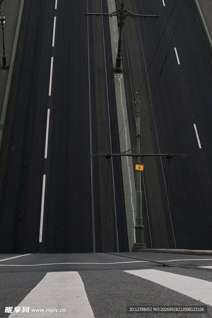 道路