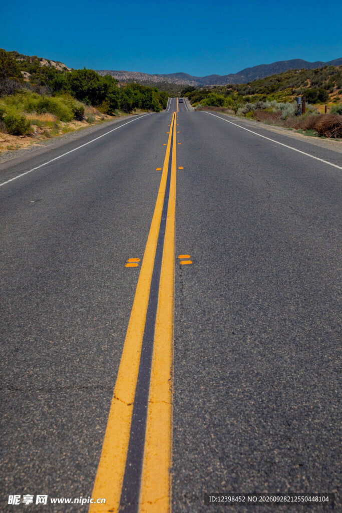 道路