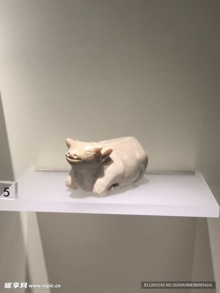 馆藏陶兽文物展品