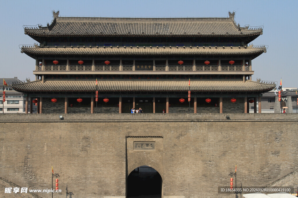 西安古城鼓楼