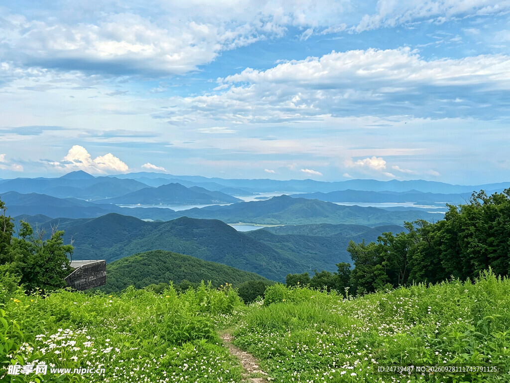 山野远眺层峦风光