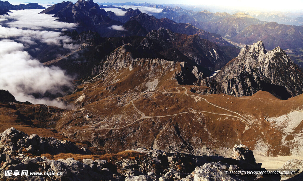 高原山地云海风光