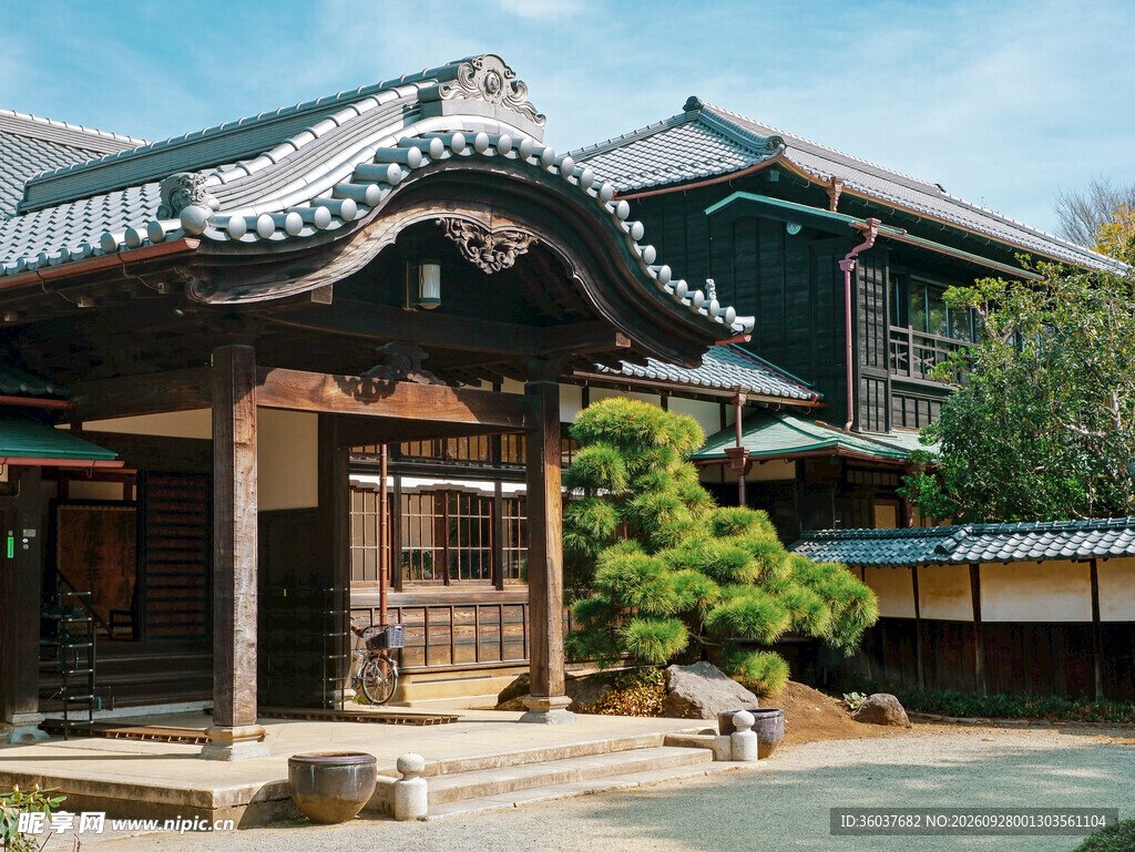 日式传统古建庭院