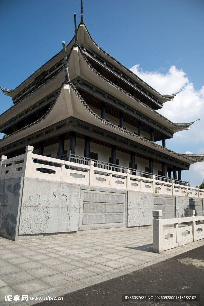 中式传统楼阁建筑