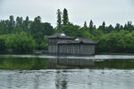 湖畔水榭湖景风光