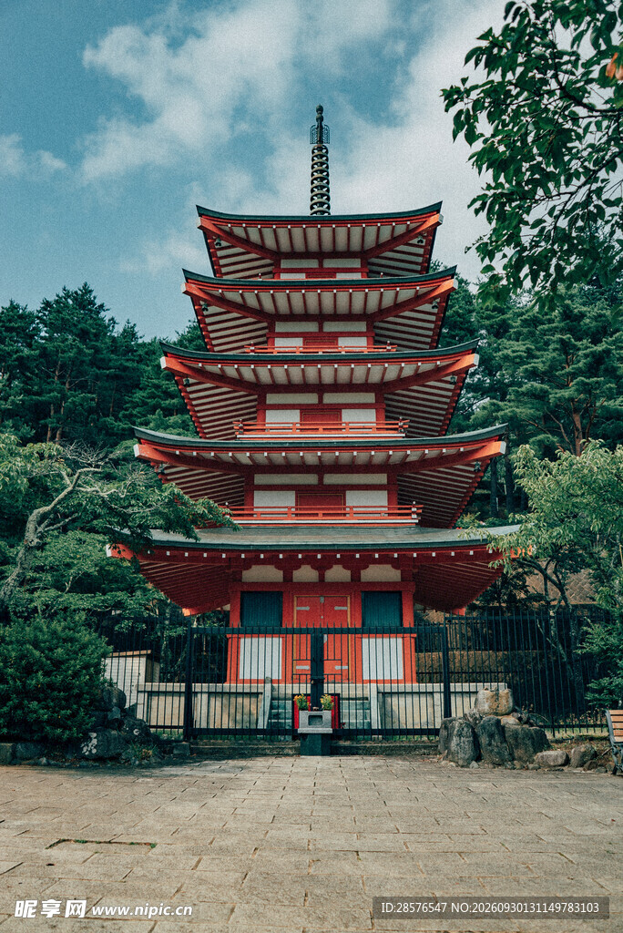 日式五重塔古建风光