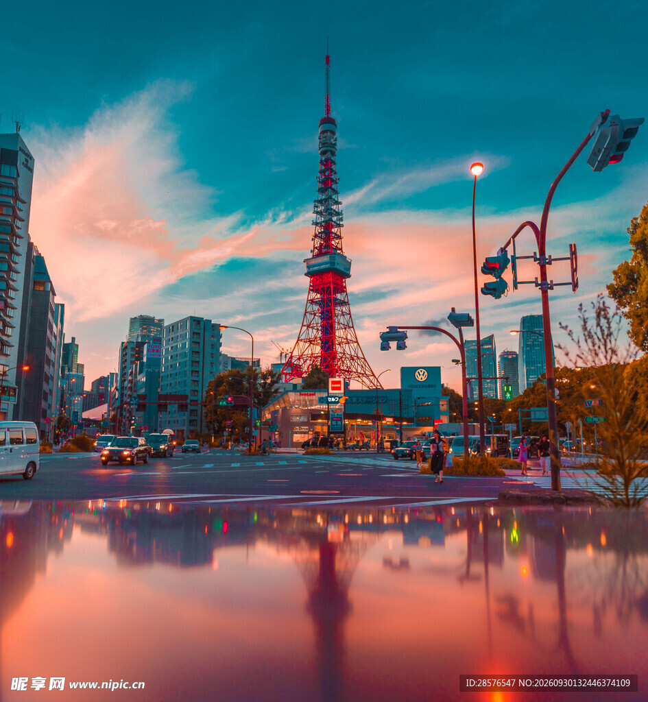 暮色东京塔城市风光