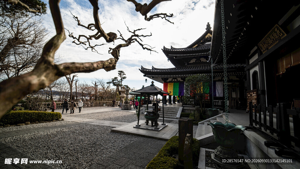 古寺庭院风光