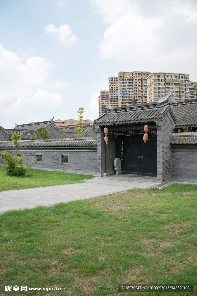 传统中式古宅院落风光