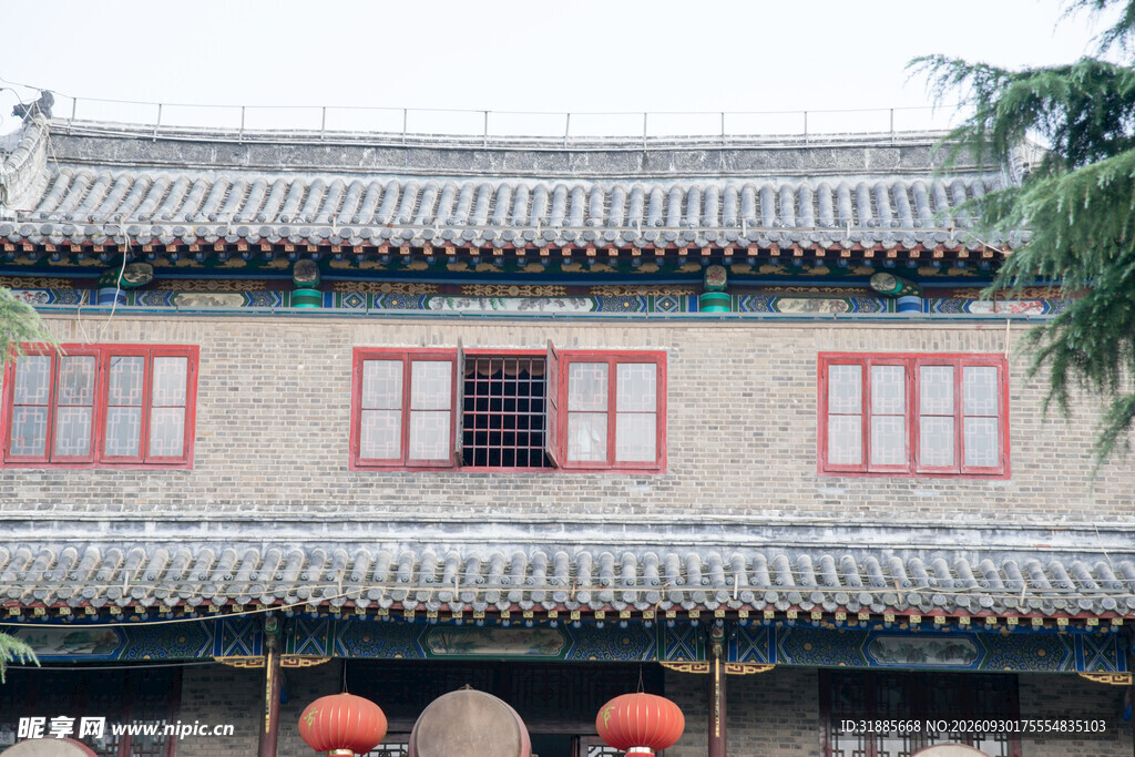 中式传统古建民居