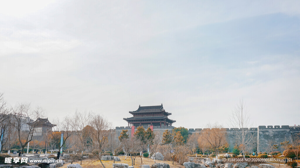 中式古城楼远景风光