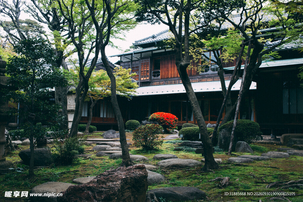 林间日式传统庭院