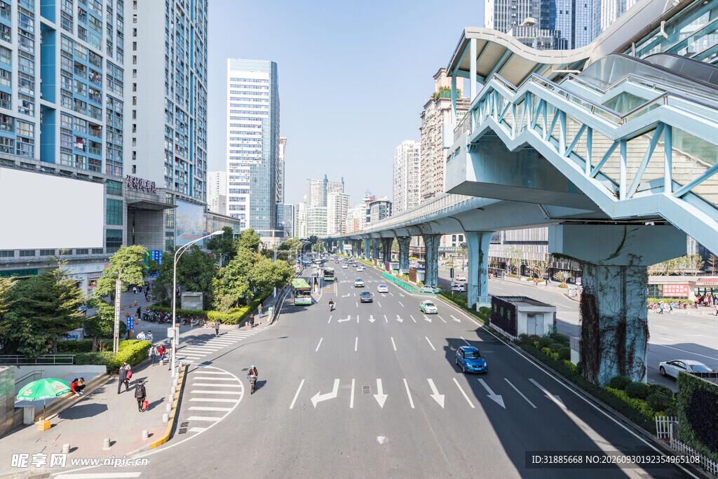 城市高架道路街景