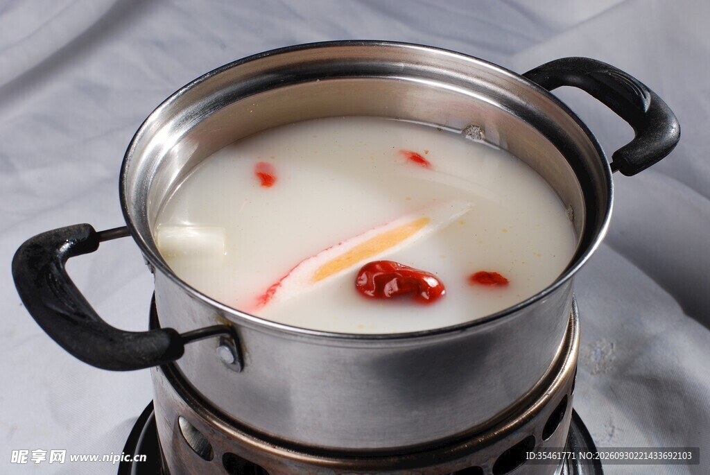 奶白清汤火锅锅底