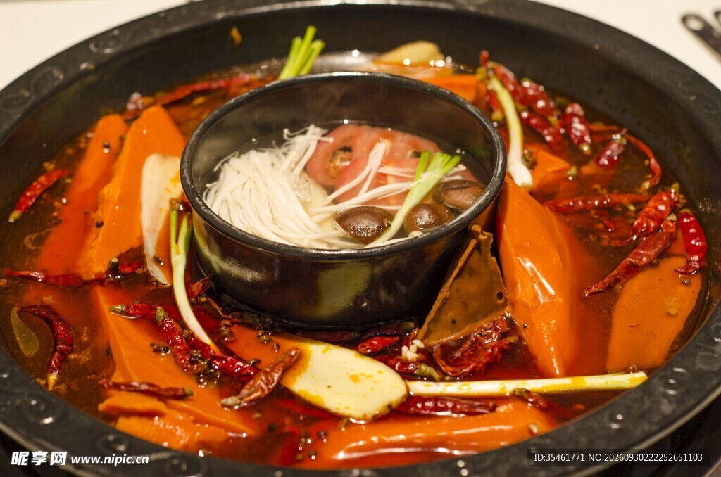 川味麻辣鸳鸯火锅