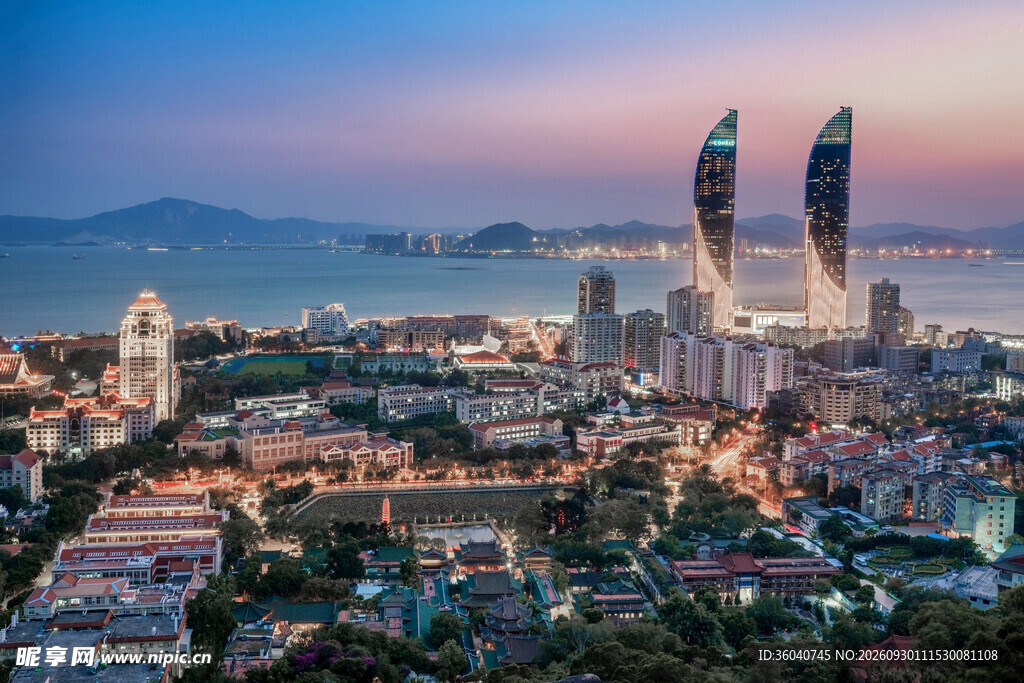 厦门海滨黄昏城市风光