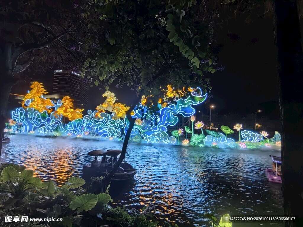 越秀公园夜间景色摄影