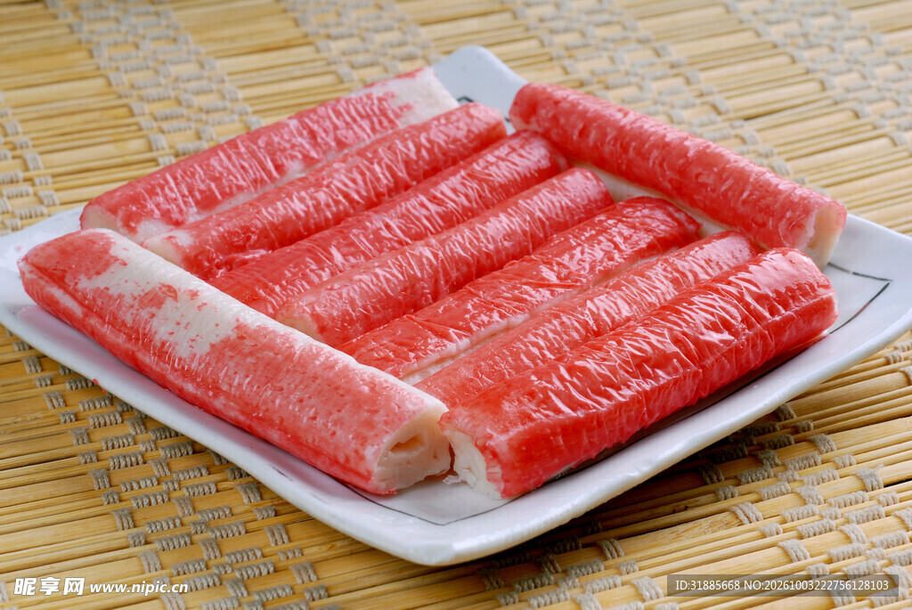 盘装新鲜蟹柳食材