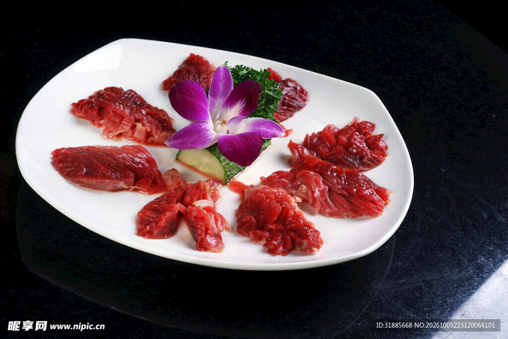 精美牛肉冷盘摆盘