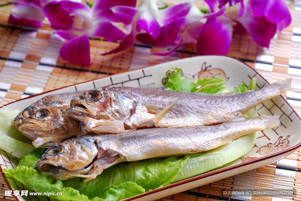 清蒸白鱼家常美食