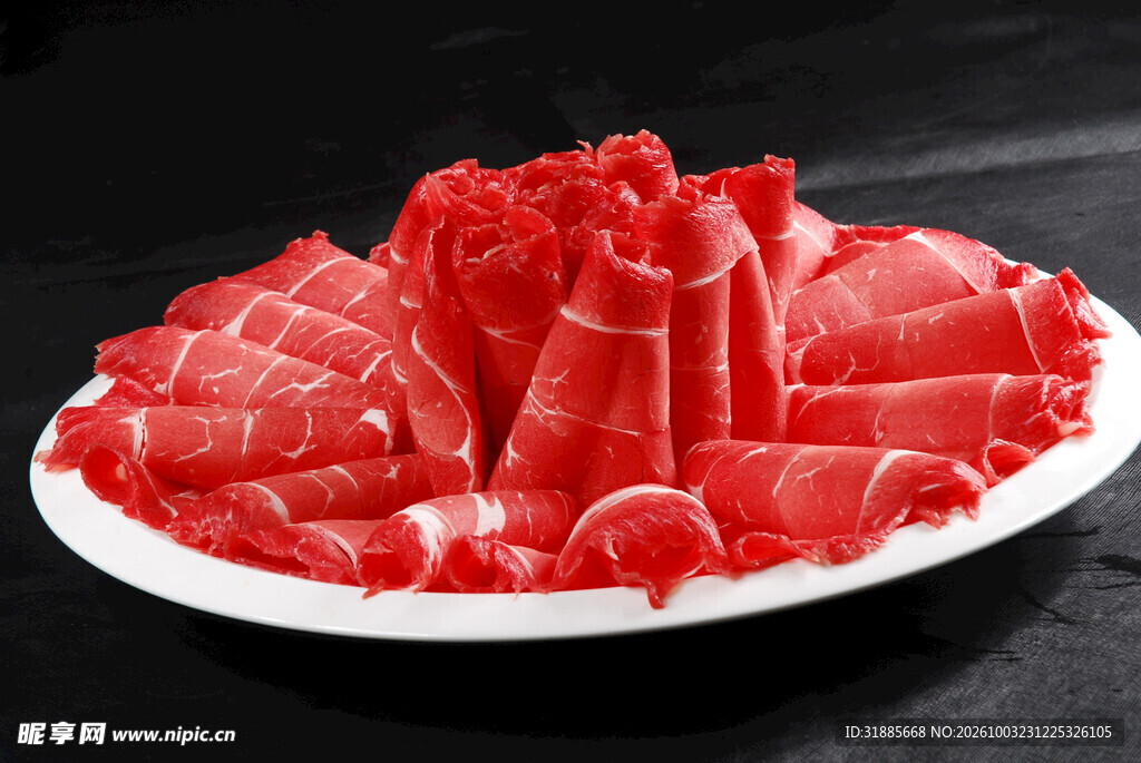 盘装鲜切生牛肉