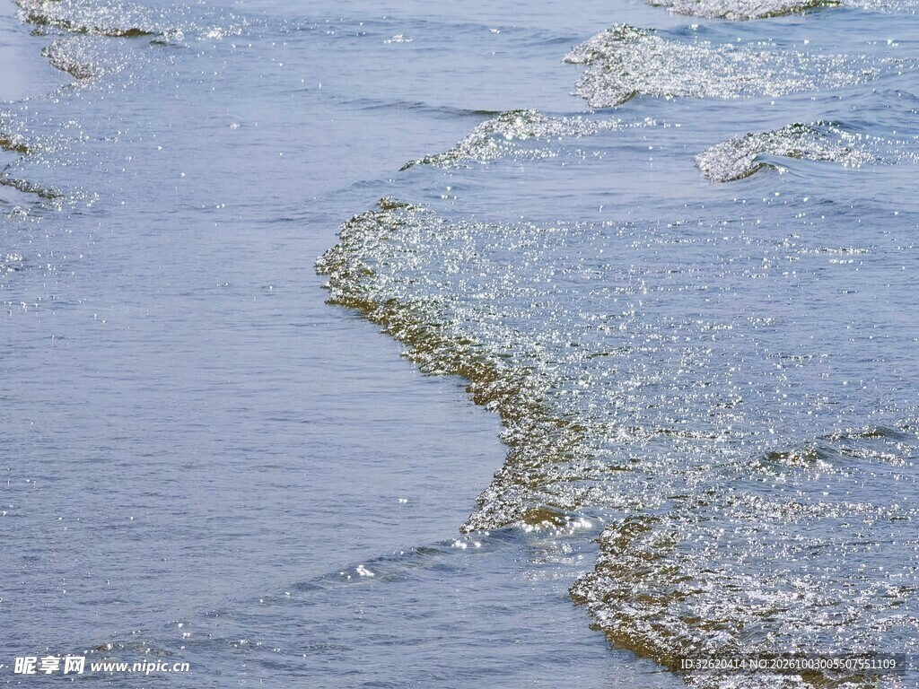 湖面波光水纹