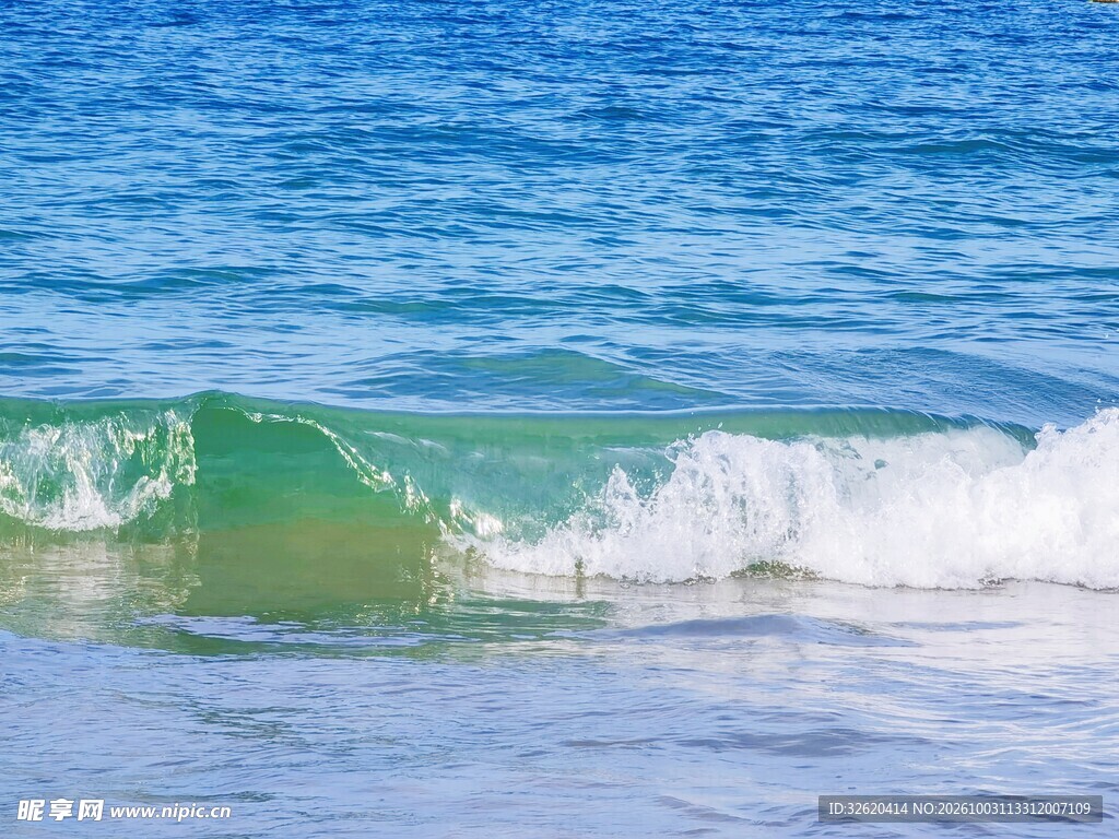 碧海海浪自然景致