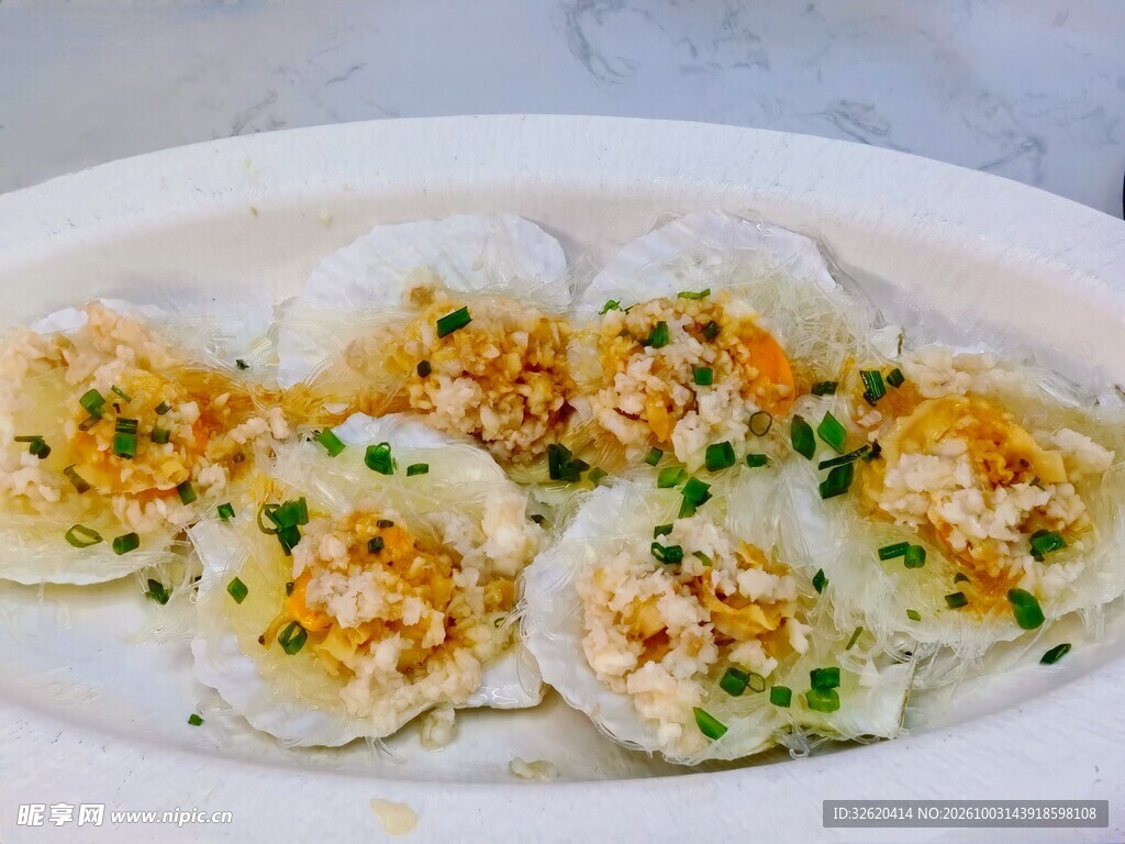 蒜蓉粉丝蒸扇贝
