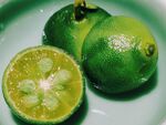 新鲜青柠