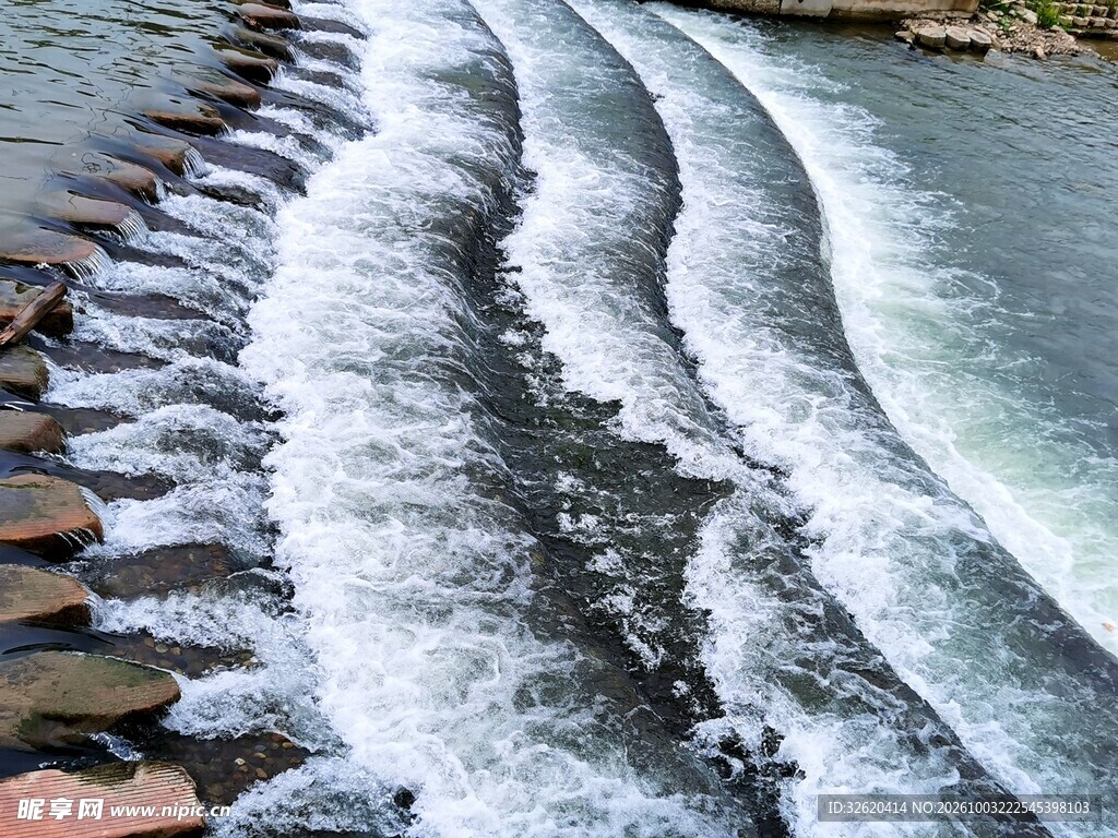 叠水景观