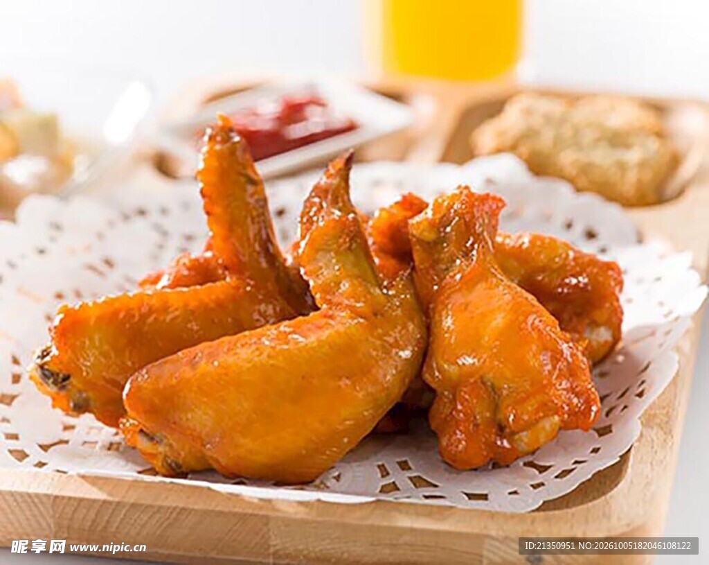 美味香酥炸鸡翅