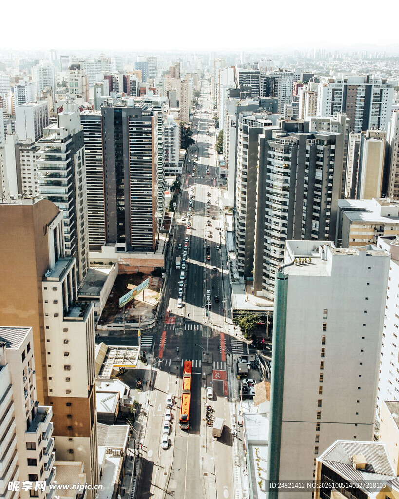 城市高层建筑群俯瞰