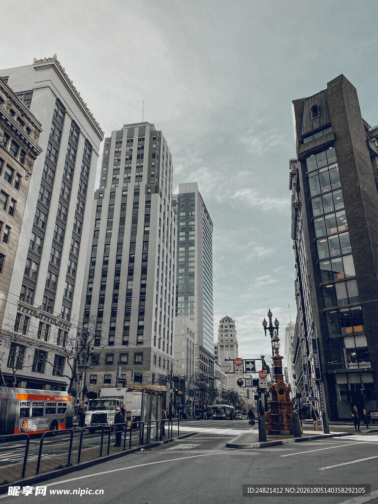 都市高楼街景
