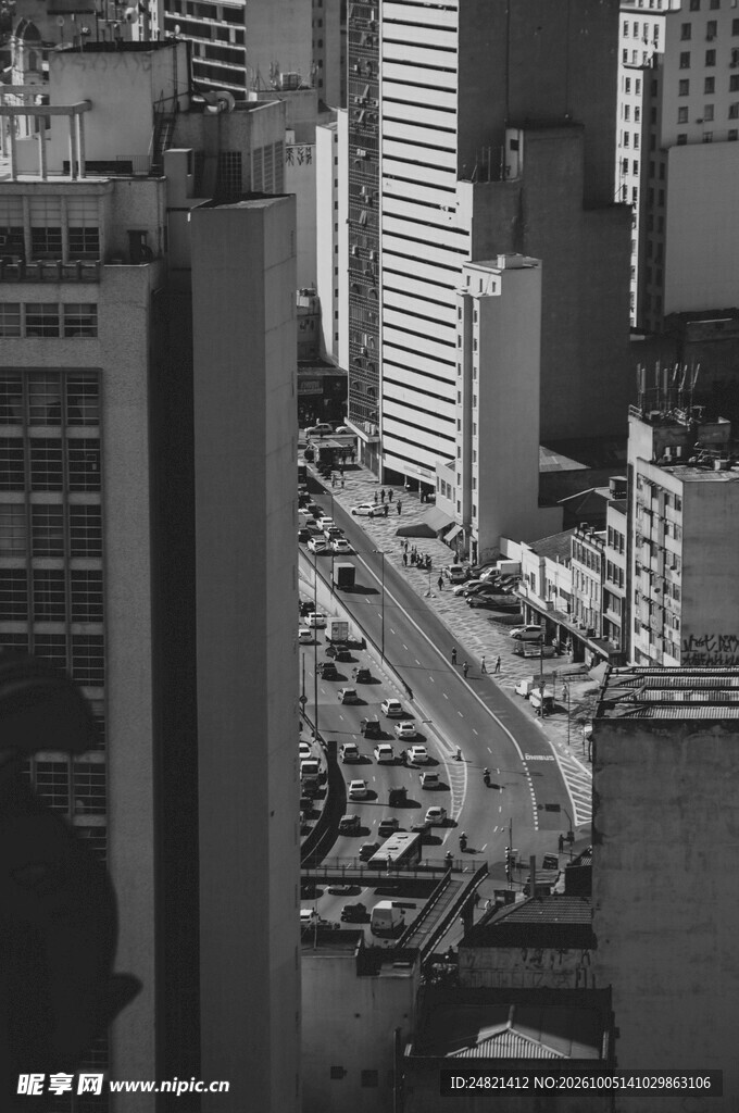 黑白都市高楼街景