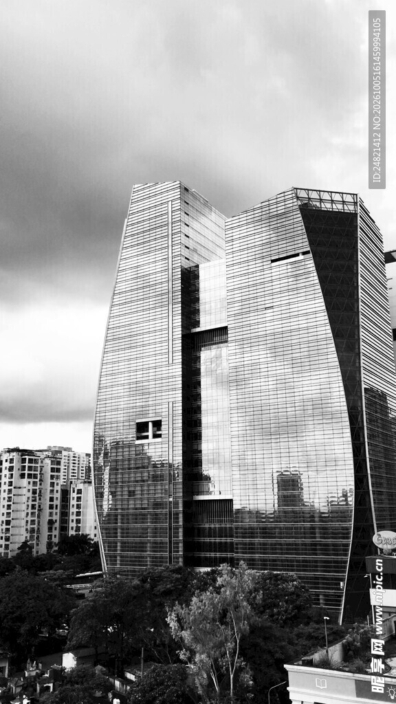 黑白东方之门远景