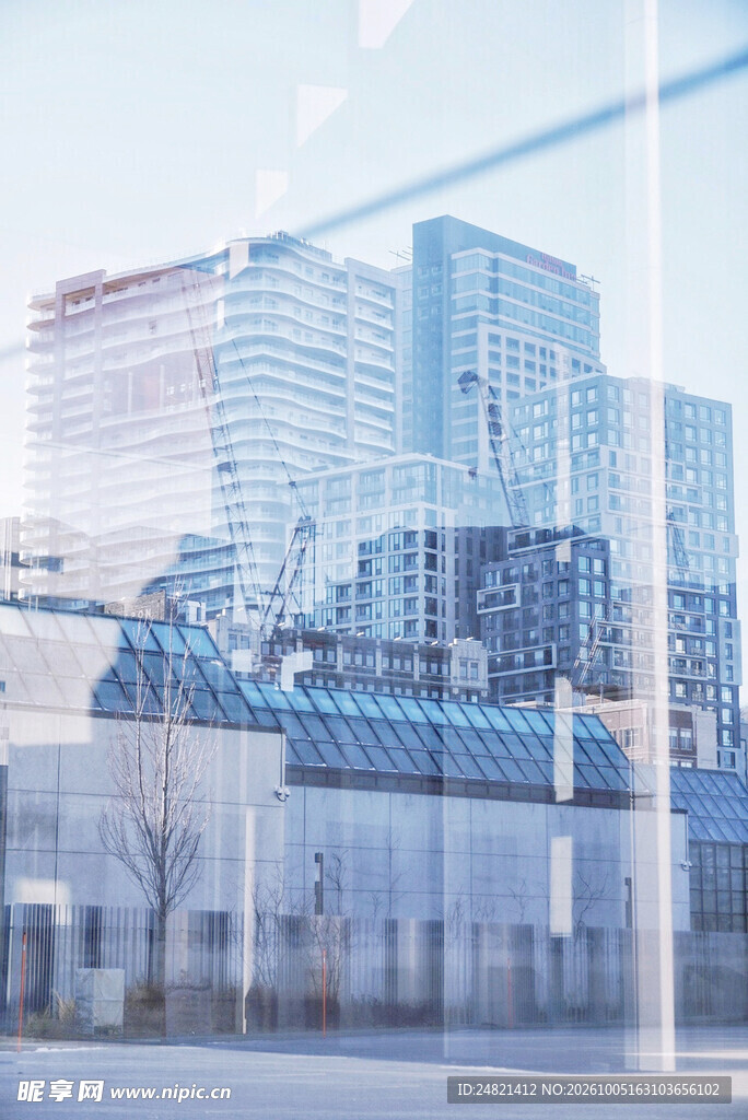 朦胧城市建筑景观
