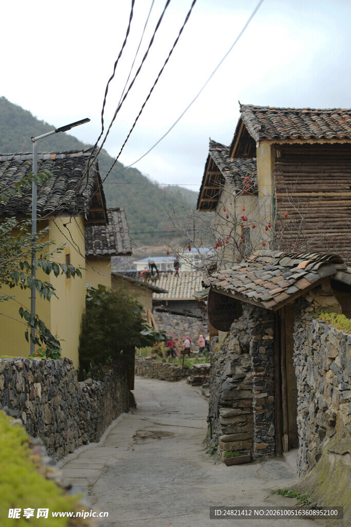 山间村落民居小巷