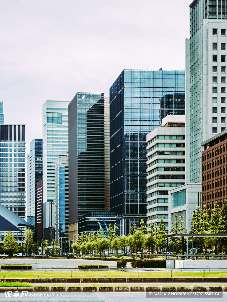 城市商务区高楼景观